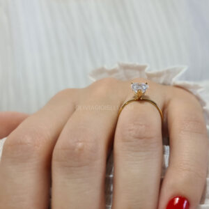 2 carat Pear-Shaped Solitaire Engagement Ring -18k Yellow Gold - Flevia
