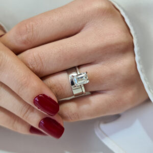 Emerald Cut Engagement Ring with Plain Wedding Band, crafted in 18k solid gold, is a unique engagement wedding band set