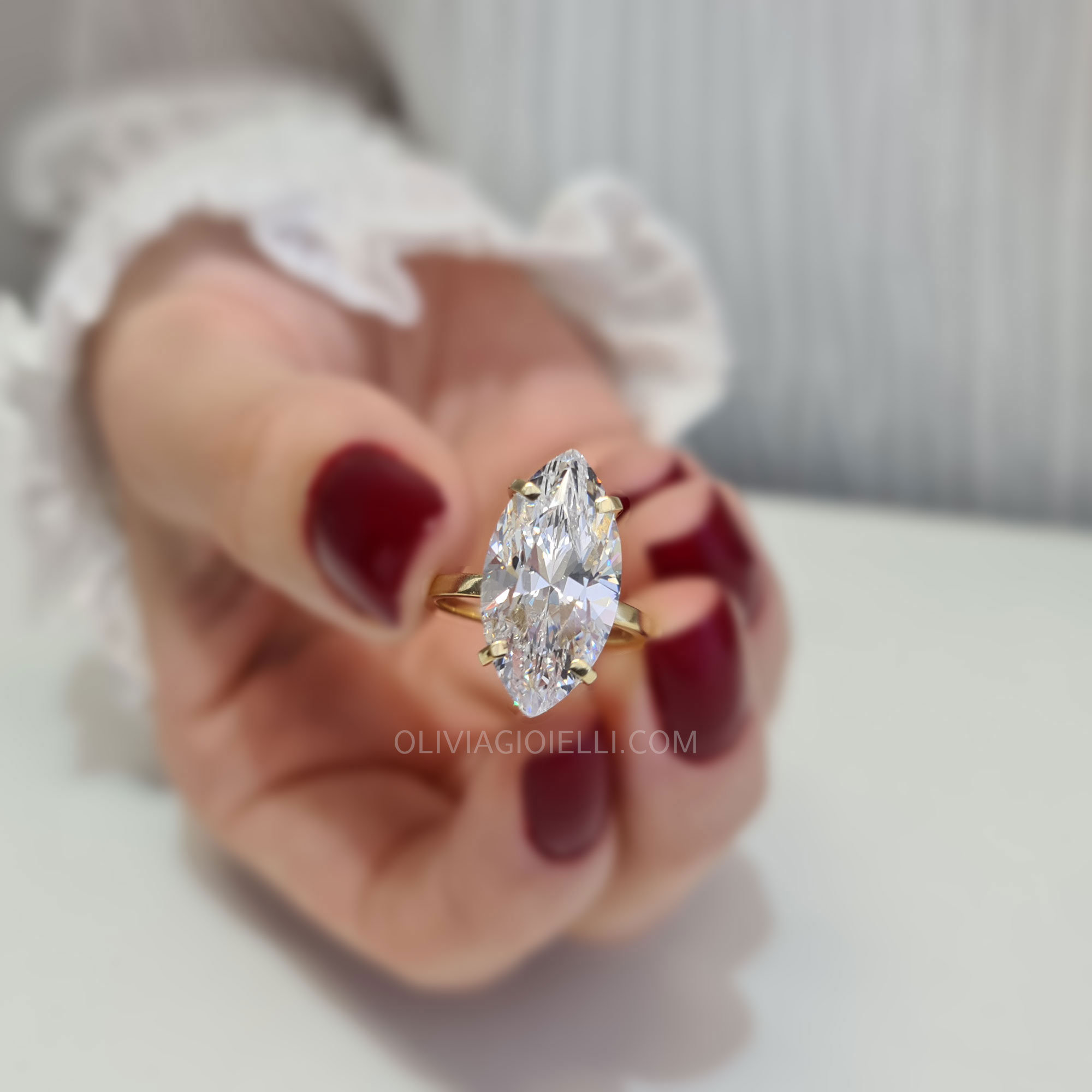 8.0ct Marquise Engagement Ring, Sirina