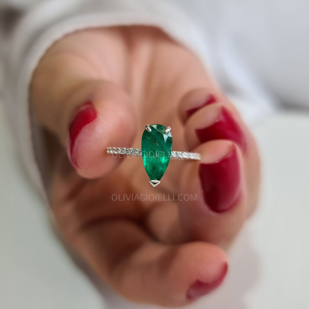 Natural Emerald Pear Cut Ring - IGI Certified